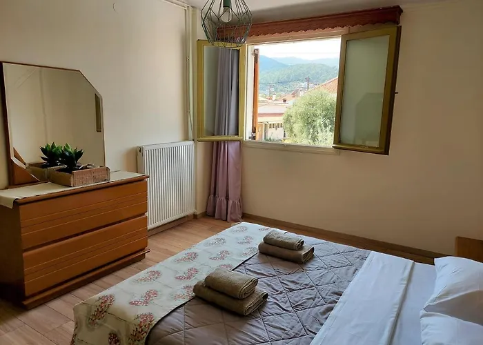 Fedra House Holiday home *